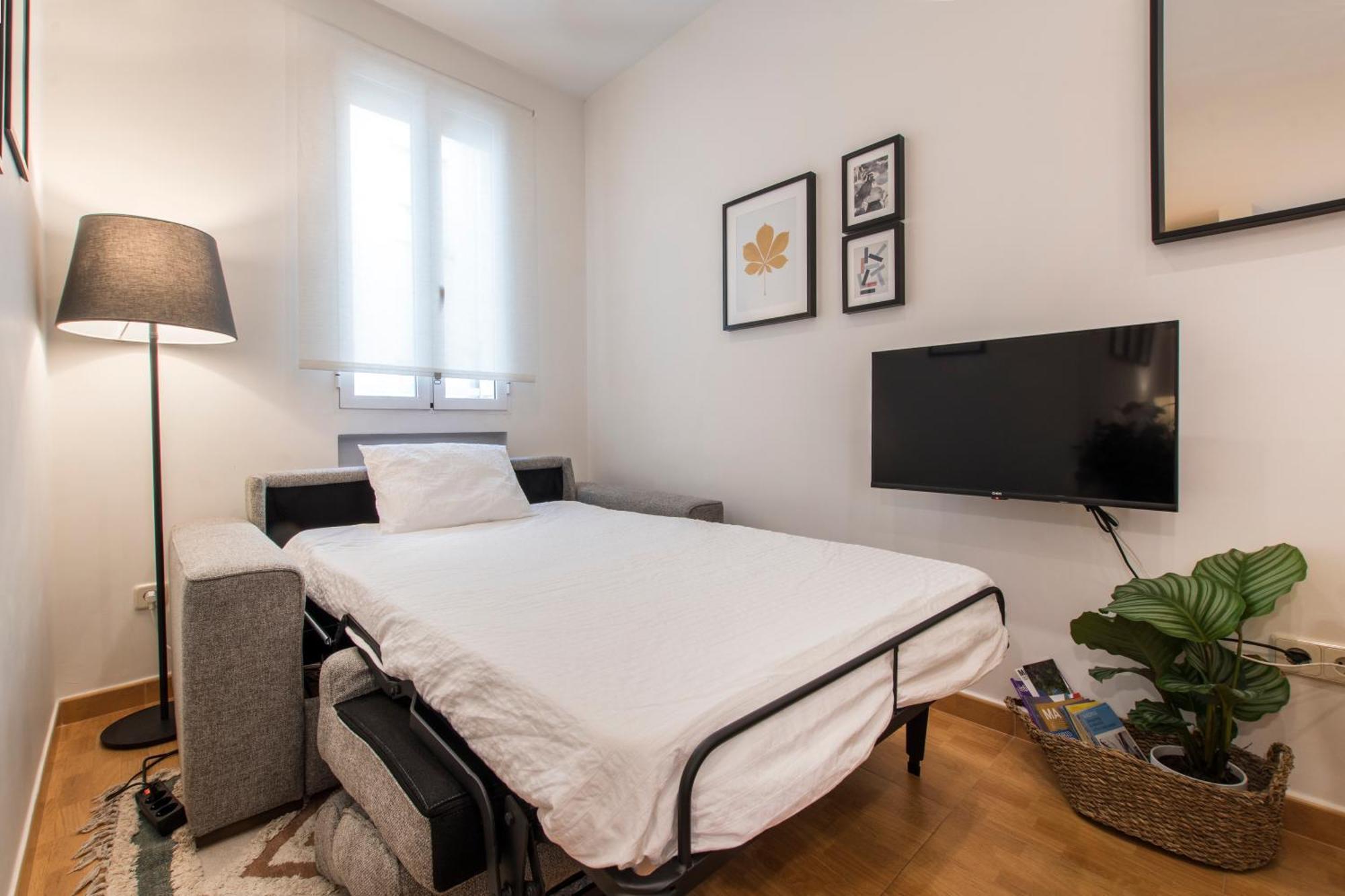 Fee4Me. Elegant Flat A Few Minutes From Atocha. Apartment Мадрид Екстериор снимка