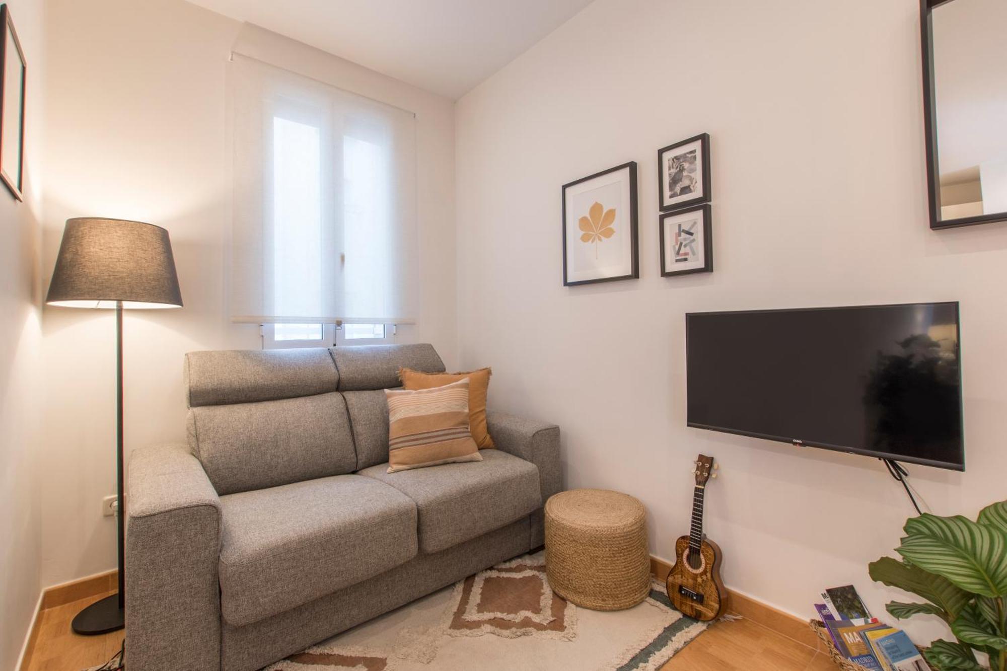 Fee4Me. Elegant Flat A Few Minutes From Atocha. Apartment Мадрид Екстериор снимка